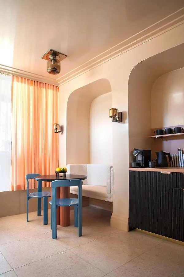 Studio Penelope Hometel Antwerpen